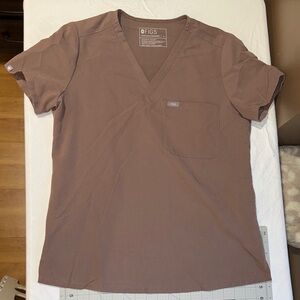 FIGS Catarina  Smokey taupe Scrub top
